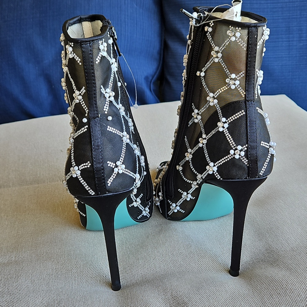 FINAL PRICE/ LAST ONE Betsey Johnson Larkk Black Latice Embelished Sheer Booties - Picture 5 of 12